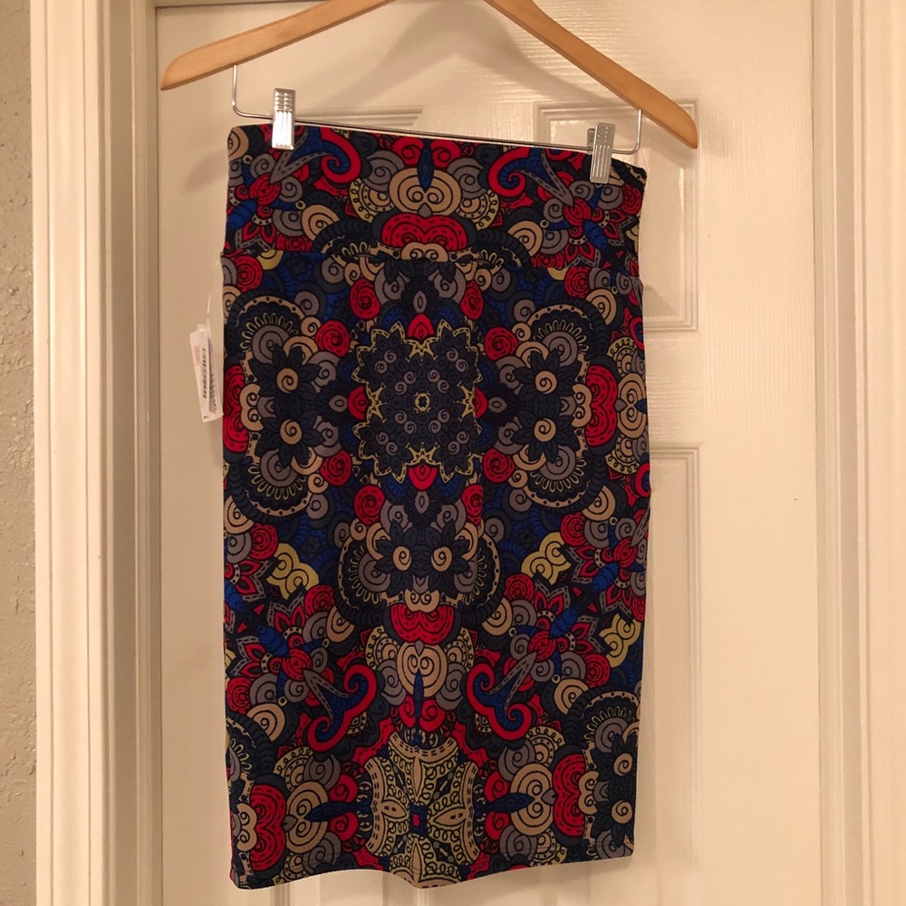 Lularoe NWT S Cassie